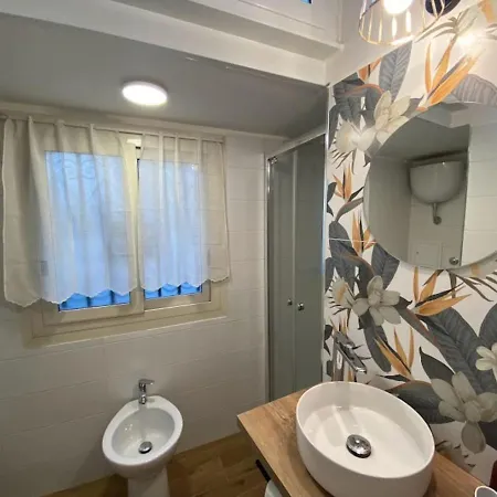 Art Center Apartment *