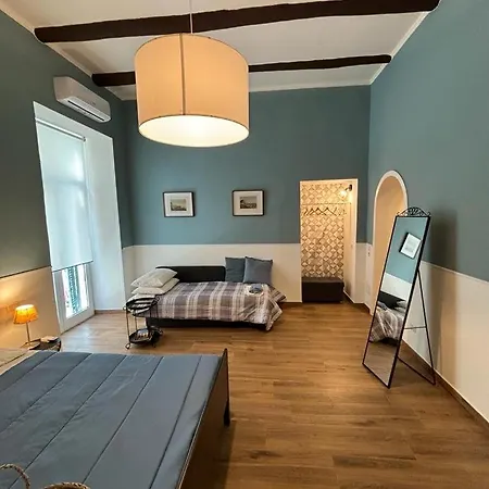 Art Center Apartment *