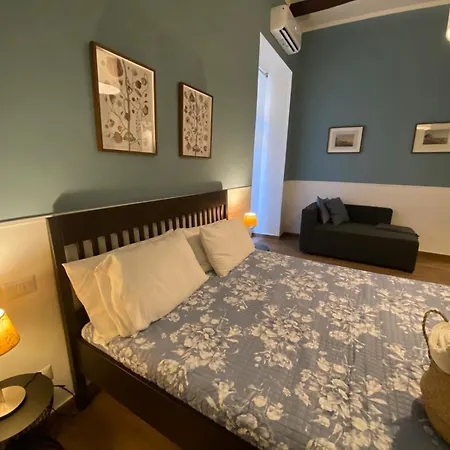 Apartment Art Center Naples
